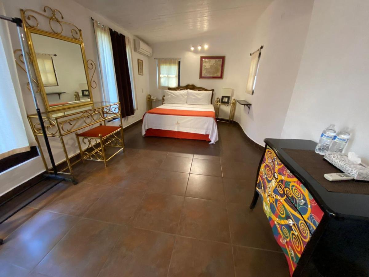 La Joyita Cuernavaca (Adults Only) Hotel Kültér fotó