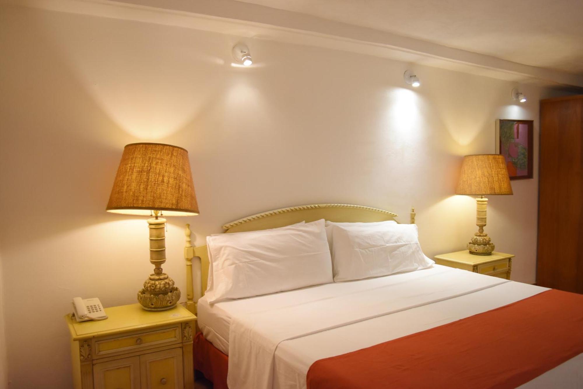 La Joyita Cuernavaca (Adults Only) Hotel Szoba fotó